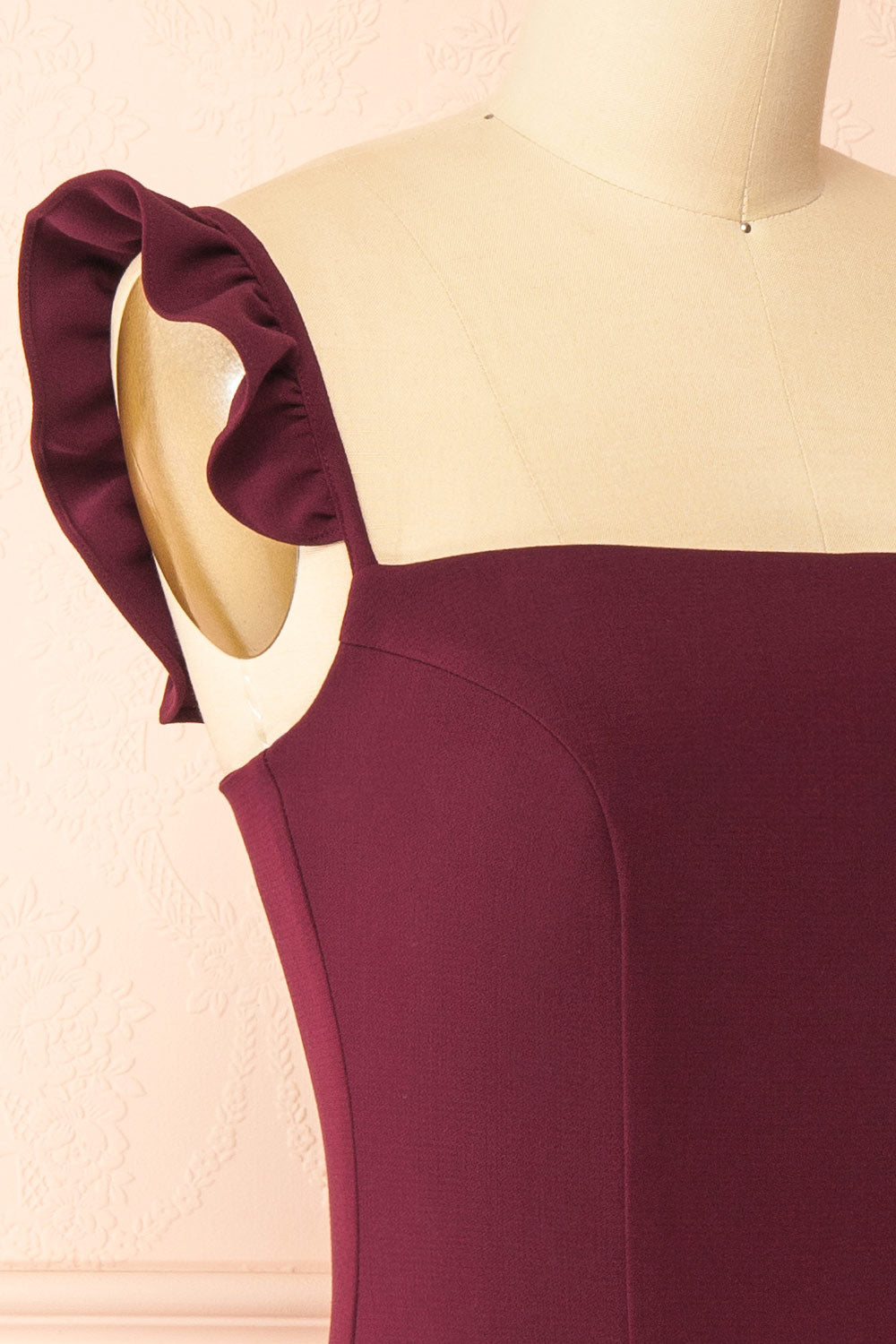 Palora Burgundy | Short Dress with Ruffled Straps by Arti Gogna