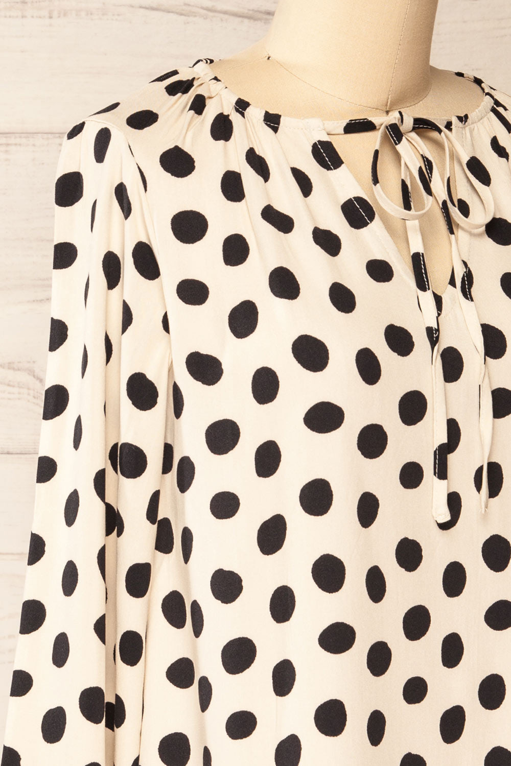 Saitama | Short Dress w/ Polka Dots
