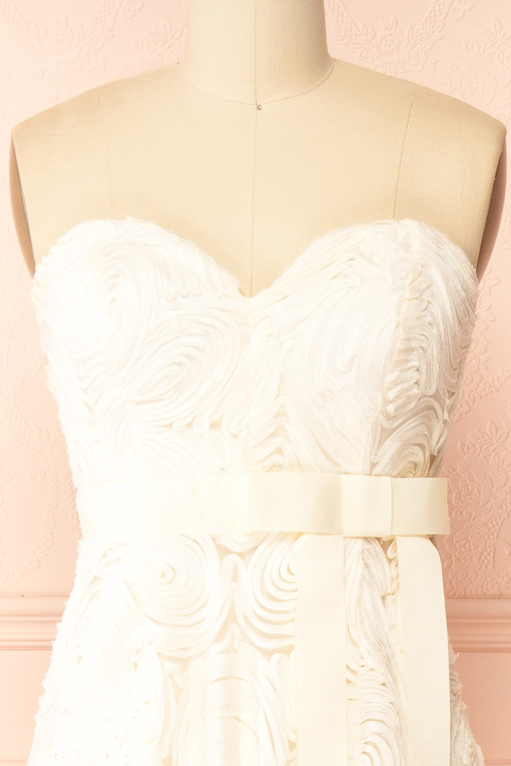Samarah | Midi Ivory Dress with Swirling Textured Pattern