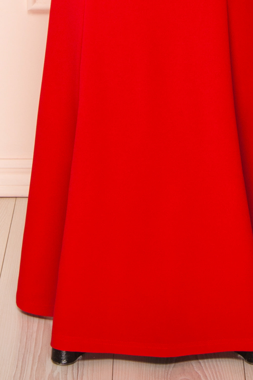 Sandra Red | Halter Mermaid Maxi Dress w/ Open Back