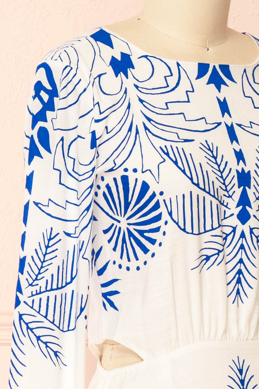 Sharon | Short White Dress with Contrast Print
