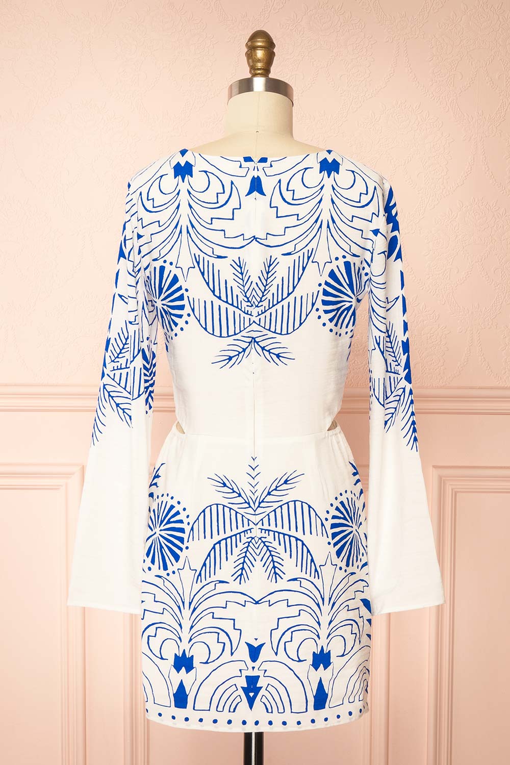 Sharon | Short White Dress with Contrast Print