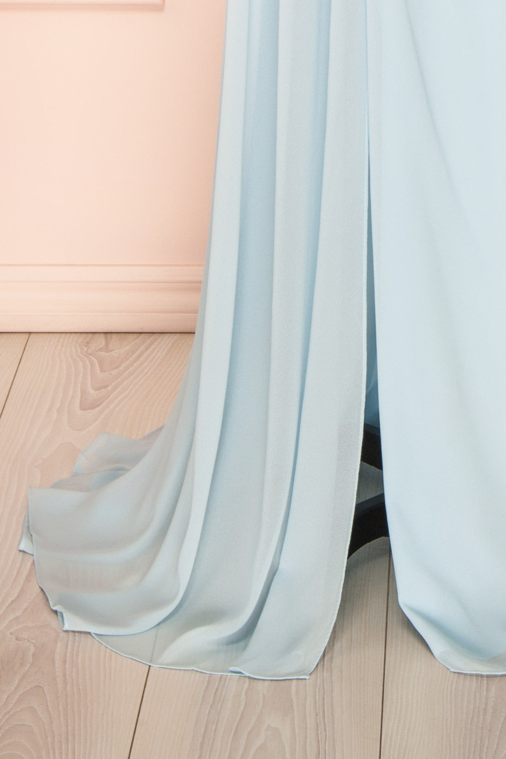 Tahina Light Blue | Chiffon Halter Neck Maxi Dress