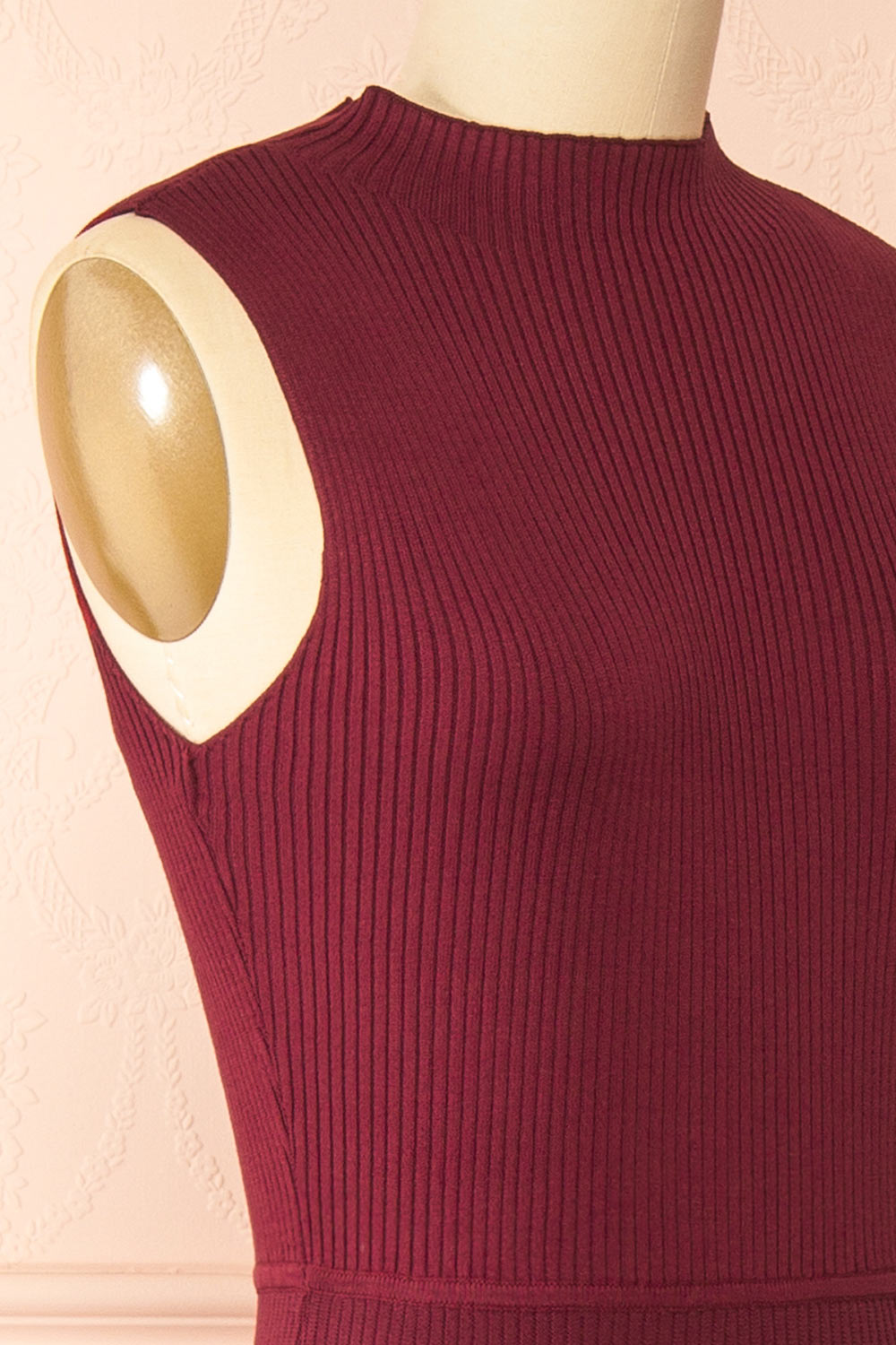 Takanori | Burgundy Sleeveless Ribbed Knit Dress