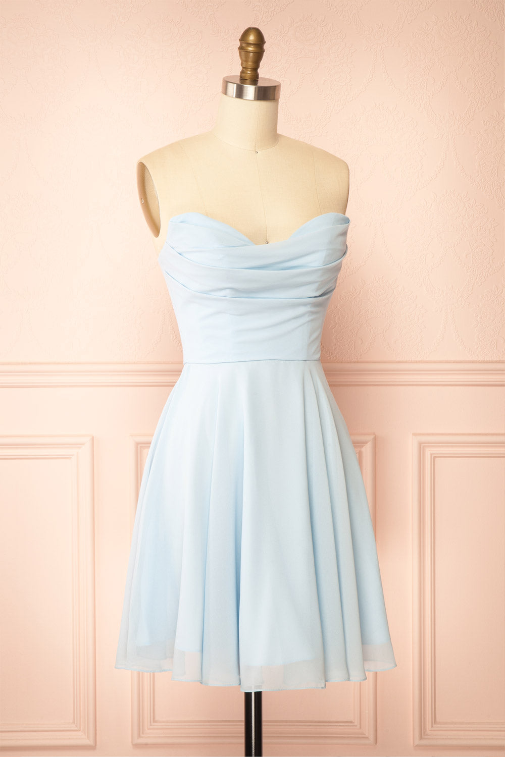 Tamy Light Blue | Short Chiffon Dress with Sweetheart Neckline