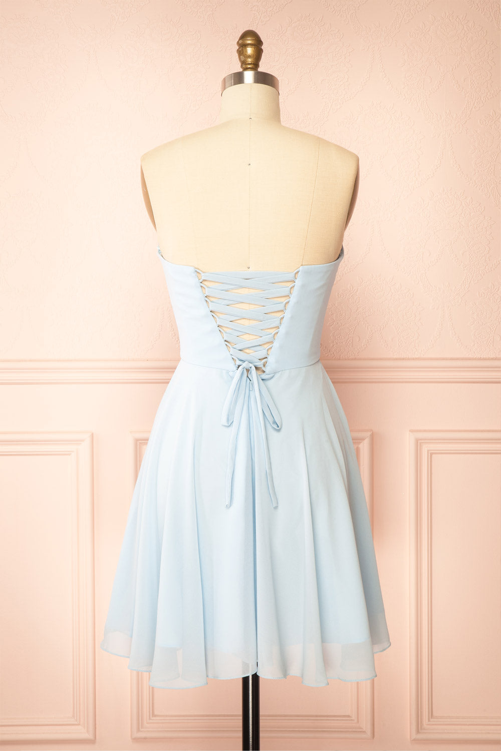 Tamy Light Blue | Short Chiffon Dress with Sweetheart Neckline