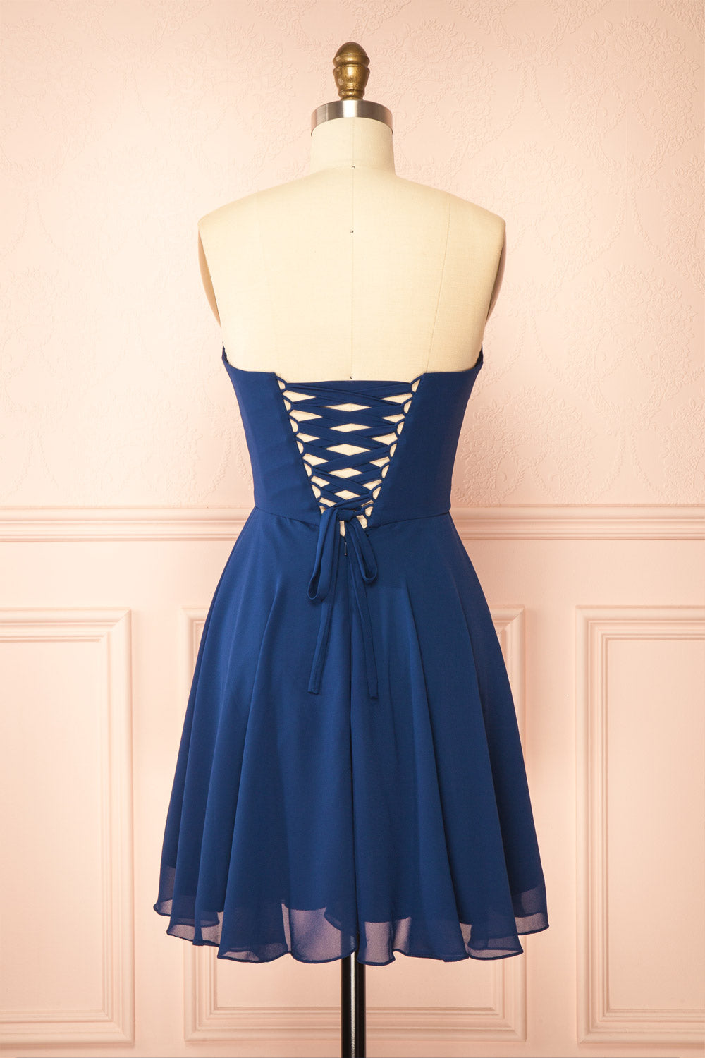 Tamy Navy | Short Chiffon Dress with Sweetheart Neckline