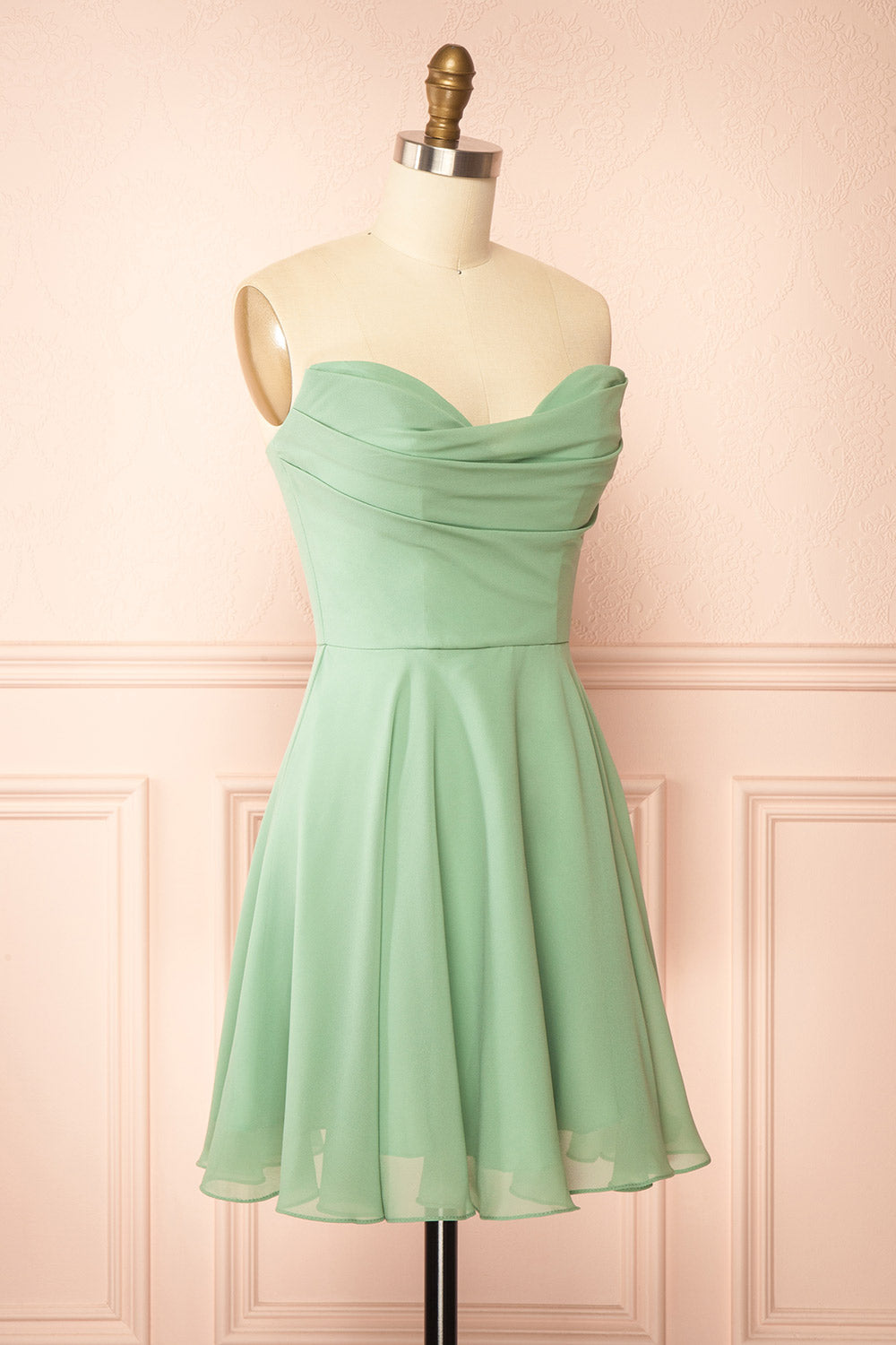 Tamy Sage | Short Chiffon Dress with Sweetheart Neckline
