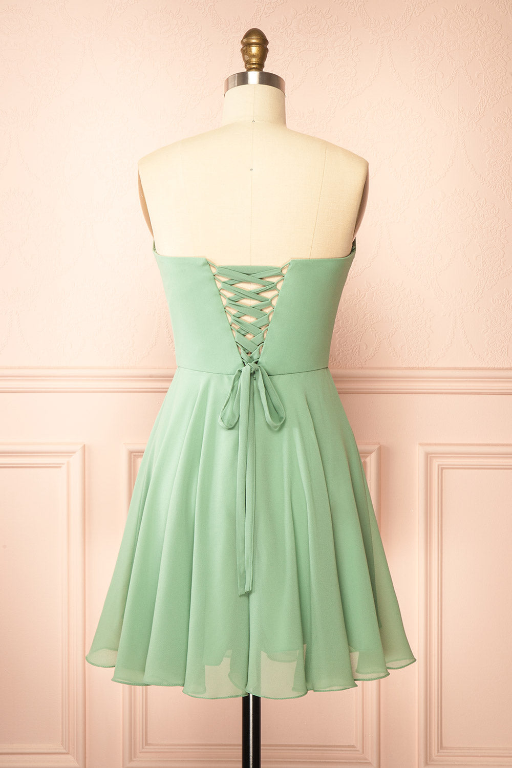 Tamy Sage | Short Chiffon Dress with Sweetheart Neckline