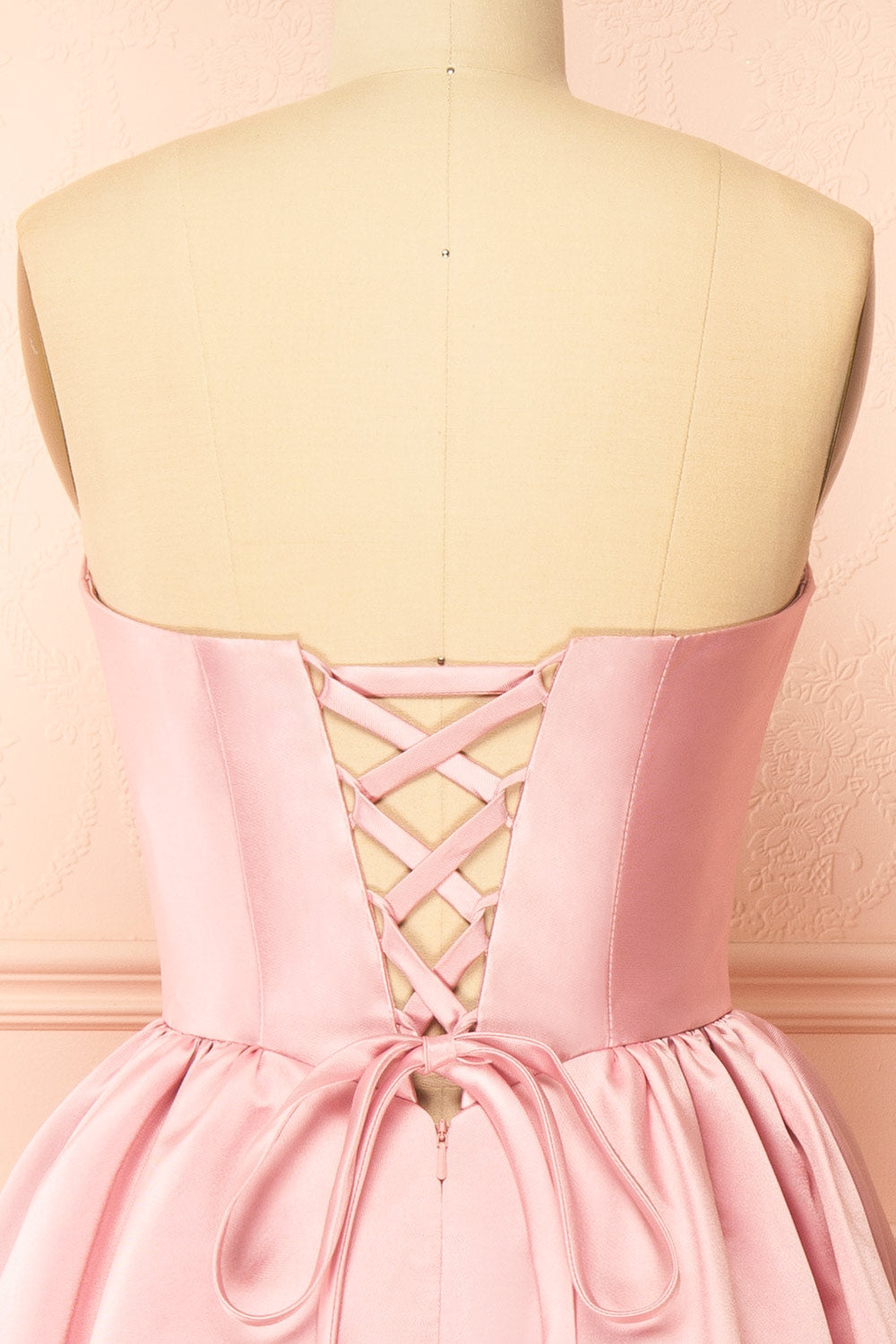 Thalya Blush | Long Satin Dress with Fitted Bodice and Pockets