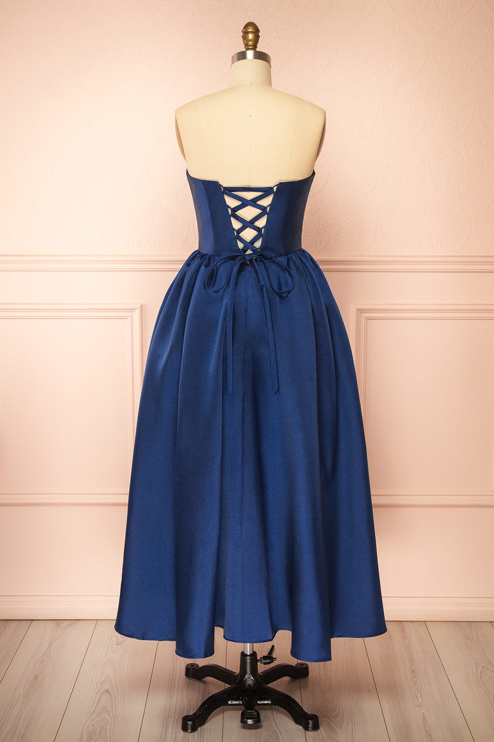 Thalya Navy | Long Satin Dress with Fitted Bodice and Pockets