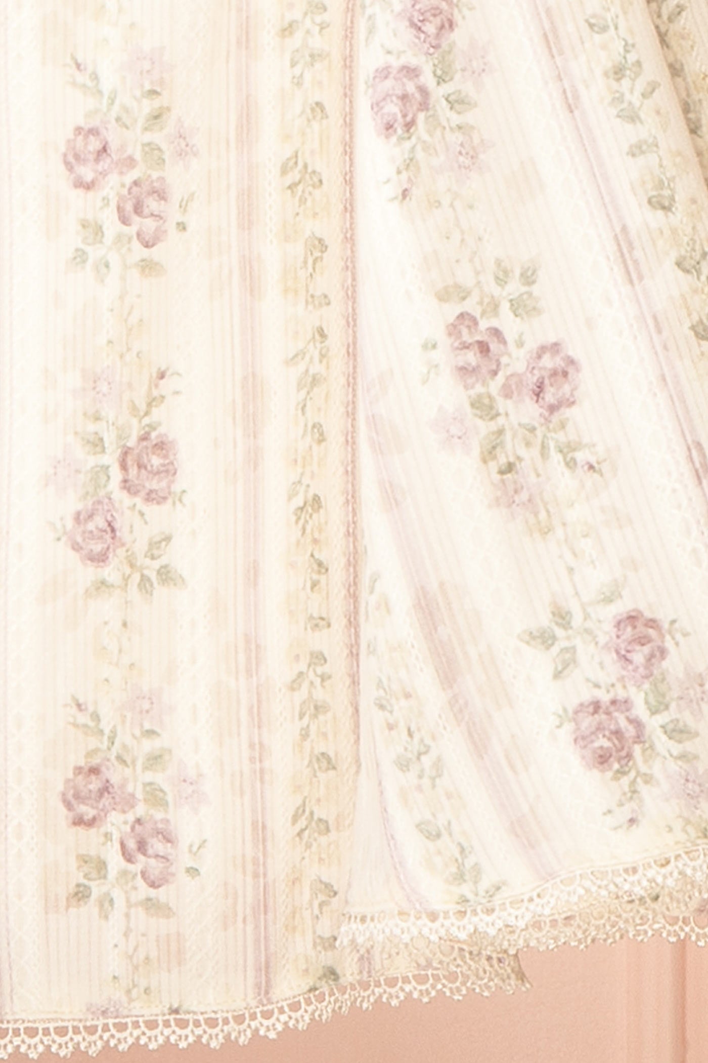 Theane Mauve | Floral Short Dress with Back Bow