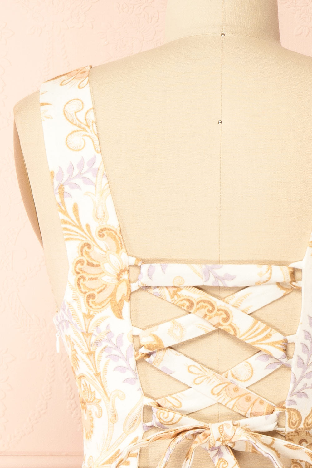 Thomasina | Floral Short Dress with Lace-up Back