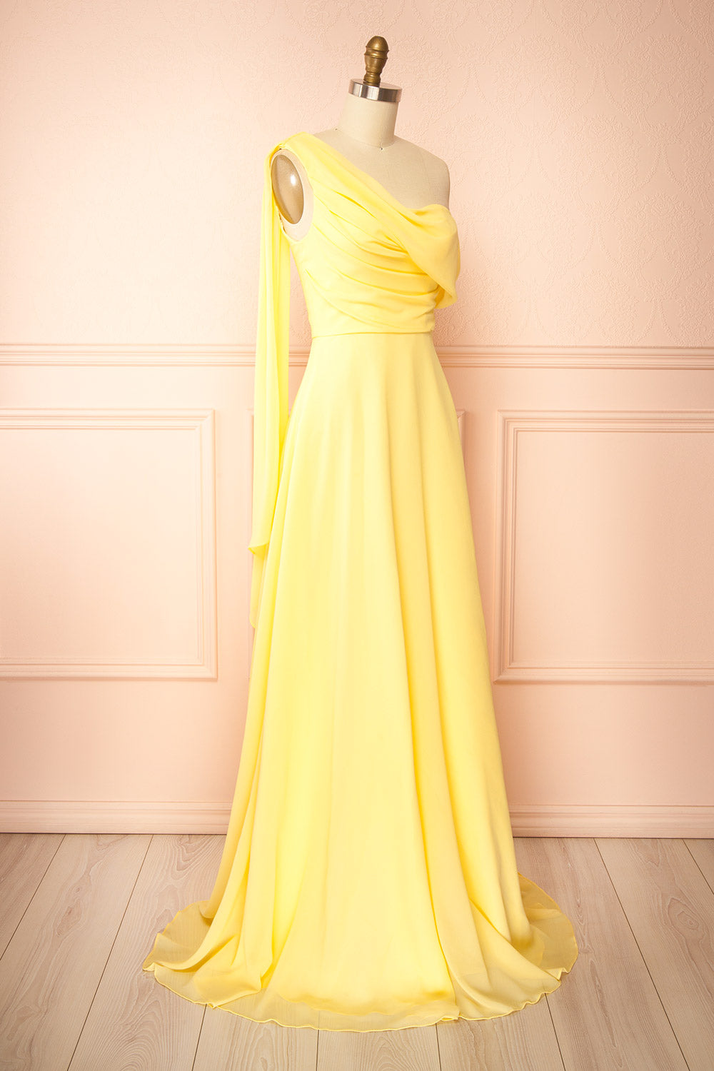 Zorua Light Yellow | One-Shoulder Maxi Dress with Cape Sleeve
