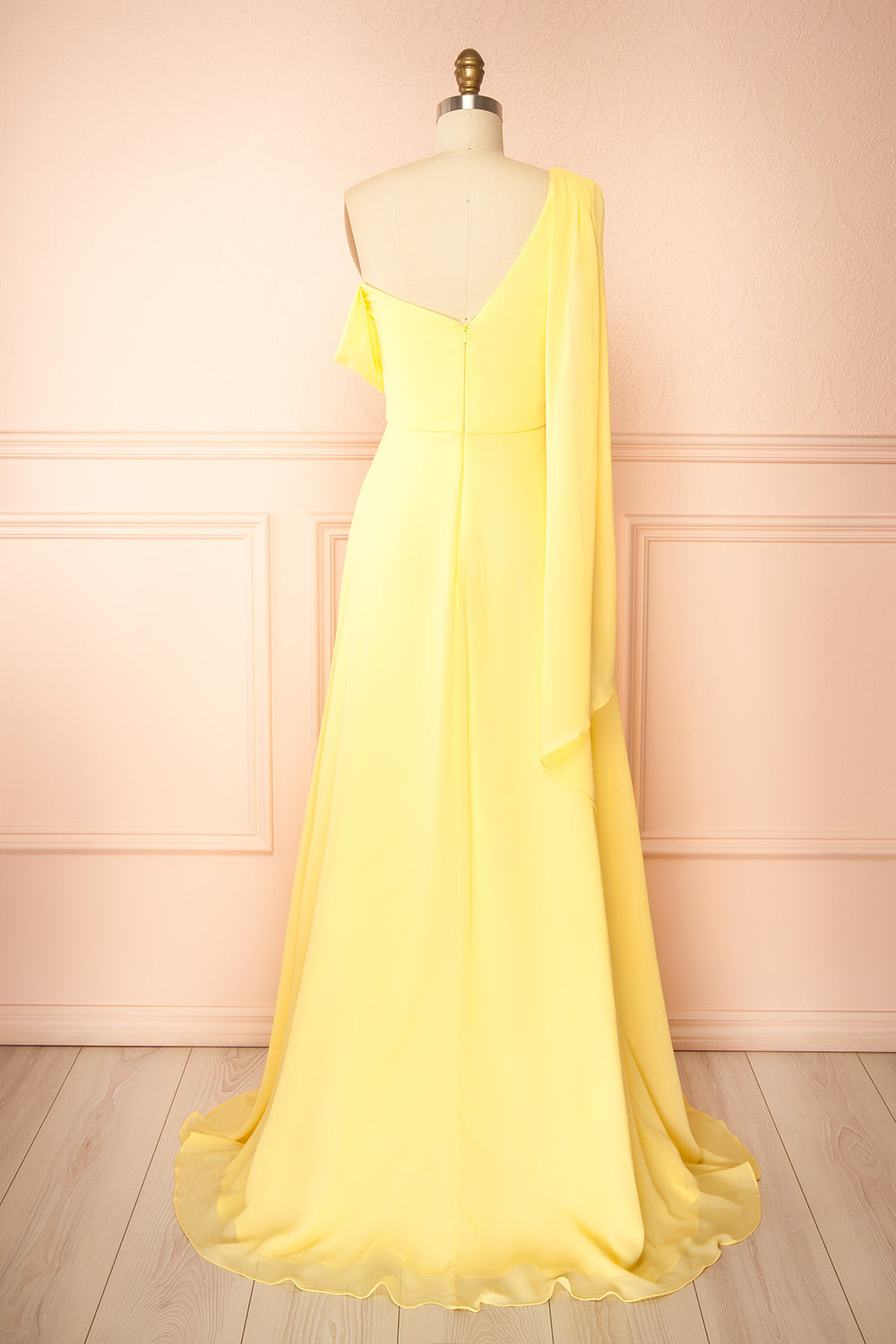 Zorua Light Yellow | One-Shoulder Maxi Dress with Cape Sleeve